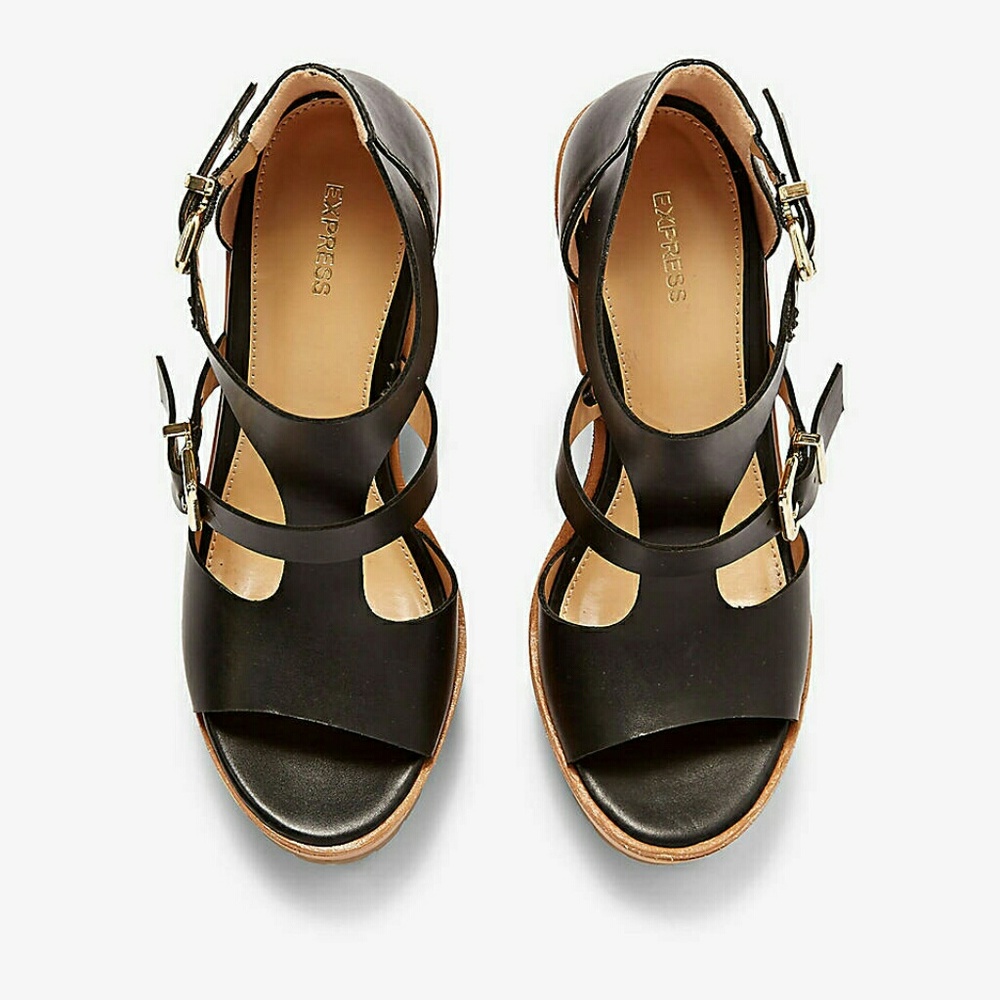 Express Chunky Heel